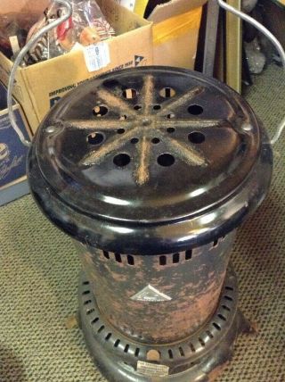 Vintage Perfection Model No.  525M Oil/ Kerosene Parlor Heater Stove & Tank 10
