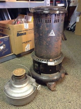 Vintage Perfection Model No.  525m Oil/ Kerosene Parlor Heater Stove & Tank