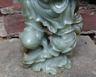LARGE VINTAGE CHINESE JADE STATUE OF IMMORTAL STEPPING ON JIN CHAN MONEY FROG 8
