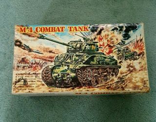 Battery Operated Taiyo U.  S.  Army M - 4 (sherman) Tin Toy Tank