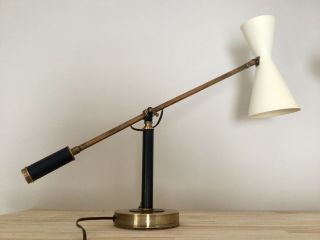 MID CENTURY MODERN LAMP.  Stilnovo Heifetz Otto Kolb Gio Ponti Eames era 9