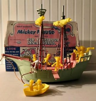 Ideal 1956 Pirate Ship Disney Disneyland Mickey Mouse Donald Duck W/box