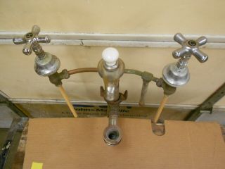 Vintage 1923 Kohler Porcelain Cast Iron Bathroom Pedestal Sink With Faucets. 10