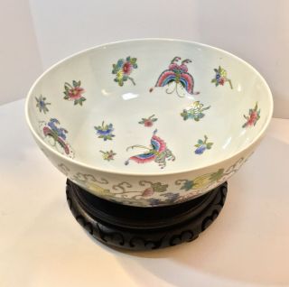 A 19th C.  Antique Chinese Wucai Famille Rose Export Porcelain Punch Bowl