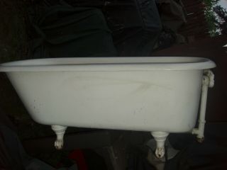 Antique Cast Iron Clawfoot Tub