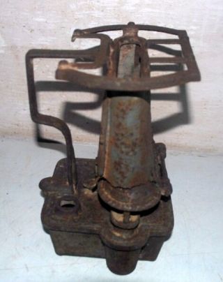 Old Rare Antique Cast Iron Stove Heater Kerosene Oil Burning Collectiblle Stove 12