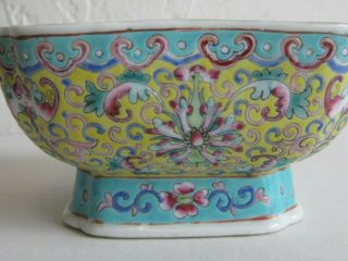 Fine Old Antique Chinese Enameled Famille Rose Porcelain Square Bowl SIGNED 5
