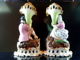 Antique French Jacob Petit porcelain Cornucopia Vases Gentleman & Lady Figurines 3