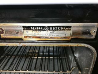 Vintage General Electric Stove Model 1J402W1M2 Local Pick Up Only 9