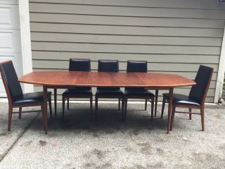 Dillingham Mid Century Walnut Dining Table and 6 chairs 11