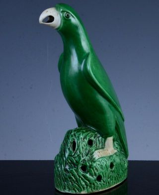 GREAT CHINESE KANGXI FAMILLE VERTE GREEN GLAZE BISCUIT PORCELAIN PARROT FIGURE 2