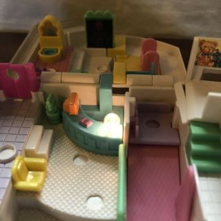 1995 Bluebird Polly Pocket Children ' s Hospital COMPLETE Lights up 6