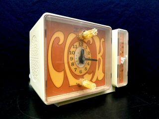 VINTAGE ANTIQUE PETER MAX TYPE PSYCHEDELIC FLOWER POWER OLD HIPPIE CLOCK RADIO 5