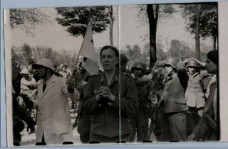 Photo Ww2 German Pow Troops Paris 1944 Robert Capa