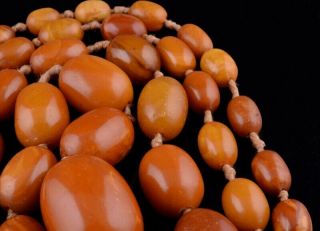 LARGE ANTIQUE CHINESE NATURAL BUTTERSCOTCH EGG YOLK AMBER BUDDHIST BEAD NECKLACE 8