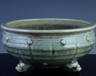 Fine & Rare C1600 Chinese Ming Dynasty Longquan Crackle Glaze Tripod Censer Bowl