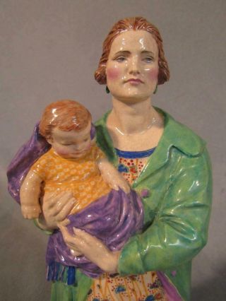 RARE CHARLES VYSE BRITISH STUDIO POTTERY CHELSEA 1923 FIGURINE - MOM & BABY 2