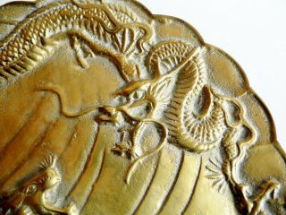 MAGNIFICENT RARE ANTIQUE CHINESE BRONZE PLATE - TIGER & DRAGON - CHARACTER MARKS 4