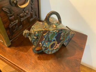 Fine quality unusual 18thc/19thc Chinese cloisonné square section vase and cover 10