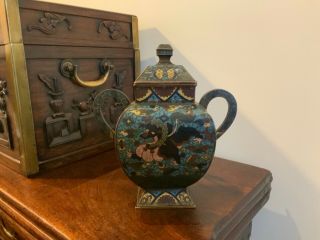 Fine quality unusual 18thc/19thc Chinese cloisonné square section vase and cover 12
