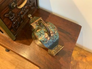 Fine quality unusual 18thc/19thc Chinese cloisonné square section vase and cover 3