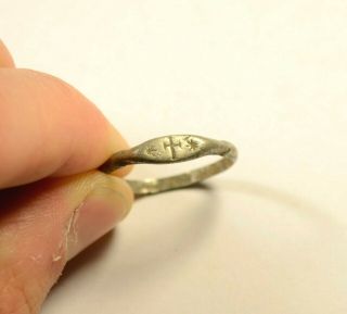 Lovely Late Roman Silver Ring With Cross On Bezel - Circa 4th C Ad