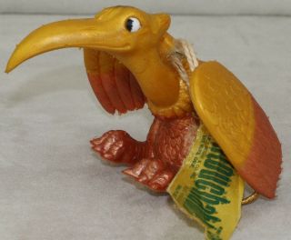 Oily Jiggler Russ Berrie 1967 Untouchables Vulture Buzzard Golden Yellow Kwazy - L 2