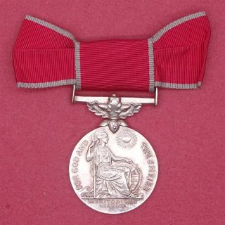Uk Britian United Kingdom Order British Empire Medal Bem Lady Type
