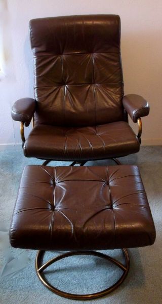 Ekornes Recliner Chair & Ottoman Vintage Brown Leather Copper Mid - Century Norcal