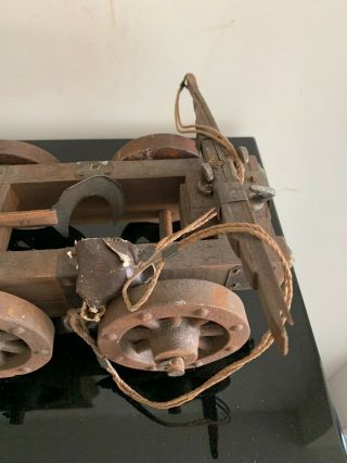 1483 LEONARDO DA VINCI CATAPULT MODEL - OLD MODEL 3