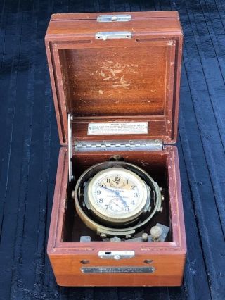 Rare Hamilton Chronometer Model 22 Watch Us Navy Gimbal Box Wwii Clock