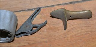 Rare brass hand held corn sheller Decker Keokuk Indiana collectible farm tools 8
