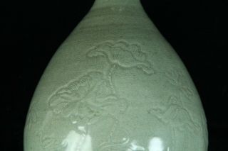 MAY072 KOREAN GORYEO DYNASTY CELADON PORCELAIN GRASS ENGRAVING BOTTLE VASE 8