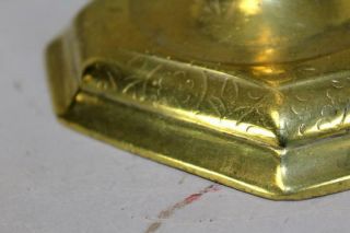 RARE 17TH C SPANISH BRASS CANDLESTICK WITH ENGRAVED DECORATION A STEPPED BASE 4