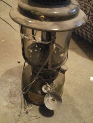 Vintage US Army Coleman Gasoline Lantern 1958 Quadrant Globe Military Spec 4