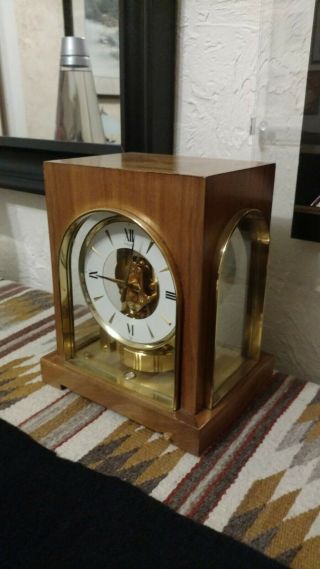 Vintage Jaeger - Lecoultre Atmos Caliber 528 - 8 Perpetual Motion Mantle Clock