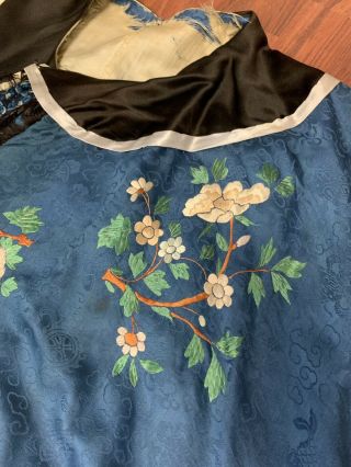 Antique Chnese Qing Dynasty blue silk embroidered royal robe with flowers 3