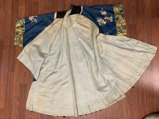 Antique Chnese Qing Dynasty blue silk embroidered royal robe with flowers 8