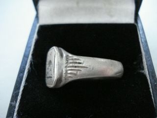 ROMAN SILVER RING WITH ' WOLF AND TWINS ' - - DETECTOR FIND 4