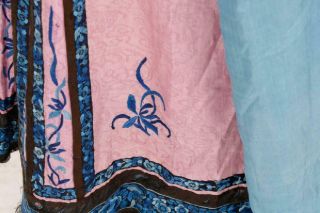 18th/19th C.  Chinese Embroidered Silk Skirt 8