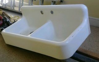 Farmers Sink Vintage 1938 Standard Sanitary Mfg Cast Iron White Porcelain Double 2