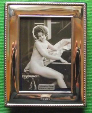 Contemporary Edwardian Hallmarked Sterling Silver Photo Frame : Xmas Valentines