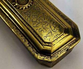 DUTCH EAST INDIES Antique GILT BRASS TOBACCO BOX 18TH CENTURY 4