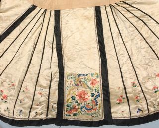 Gorgeous Antique Chinese Embroidered Silk Pleated Qun Skirt 1800s Qing Dynasty