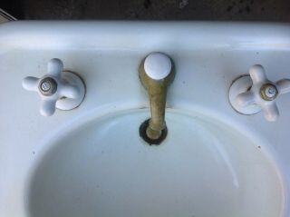 Antique Pedestal Sink 3