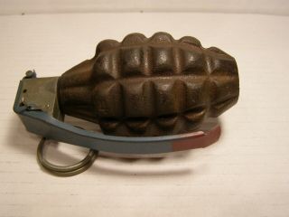 Vintage Practice RFX Pineapple Hand Grenade Fuze M 205A2 0P1 - 4 - 10 9 - 61 inert 2