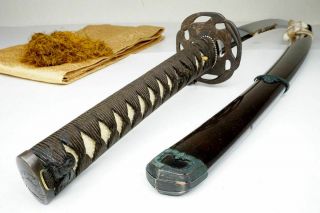 1403ad Japanese Tachi Sword Wazamono " Tomoshige友重 " Samurai Katana Nihonto 82.  6cm