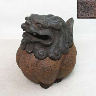 F919: Chinese Incense Burner Of Heavy Iron Of Foo Dog Statue With Name Of An Era