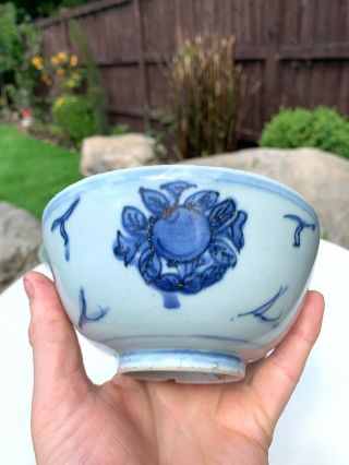 PERFECT CHINESE MING DYNASTY BOWL with FLOWERS 4