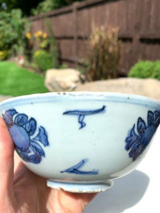PERFECT CHINESE MING DYNASTY BOWL with FLOWERS 6